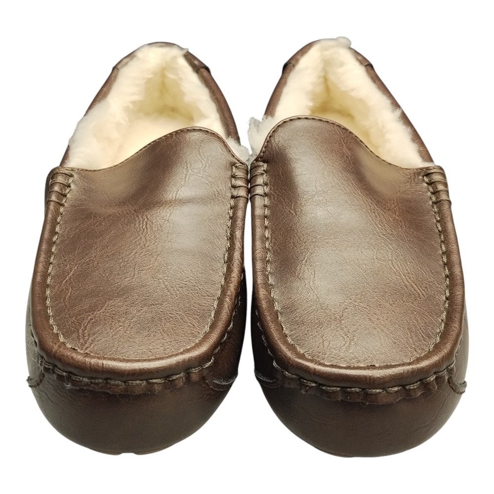 Koolaburra by UGG Tipton Smooth Slippers Mens US 8 Brown Sheepskin Lined 1154810